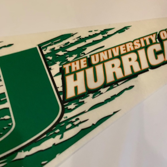 Vintage Wincraft University of Miami UMiami Hurricanes 30" Pennant Flag - Picture 5 of 12